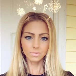 Meet your Posher, Christi